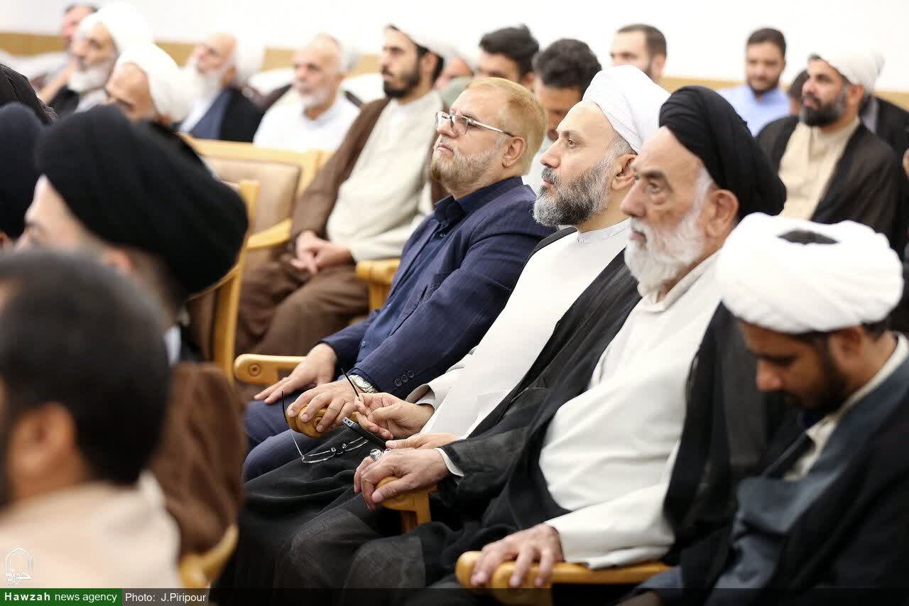 آئین رونمایی از 7 اثر استرآباد