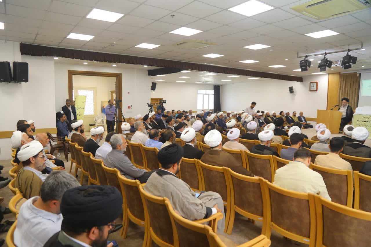 آئین رونمایی از 7 اثر استرآباد